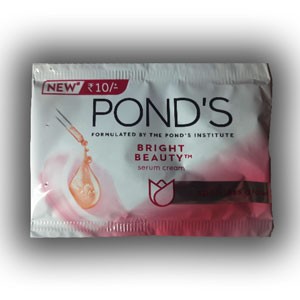 Ponds bright beauty 7G serum in cream